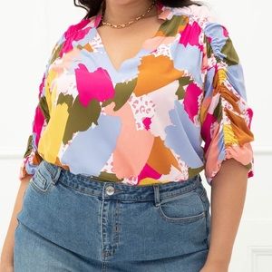 ELOQUII Elements Abstract Print Top with‎ Ruched Sleeves in Painted Hearts Sz 18